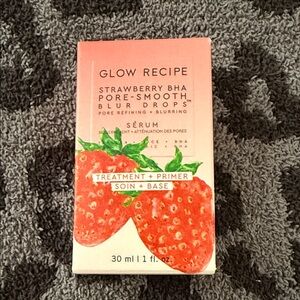 Glow Recipe Strawberry Strawberry BHA Pore-Smooth Blur Drops